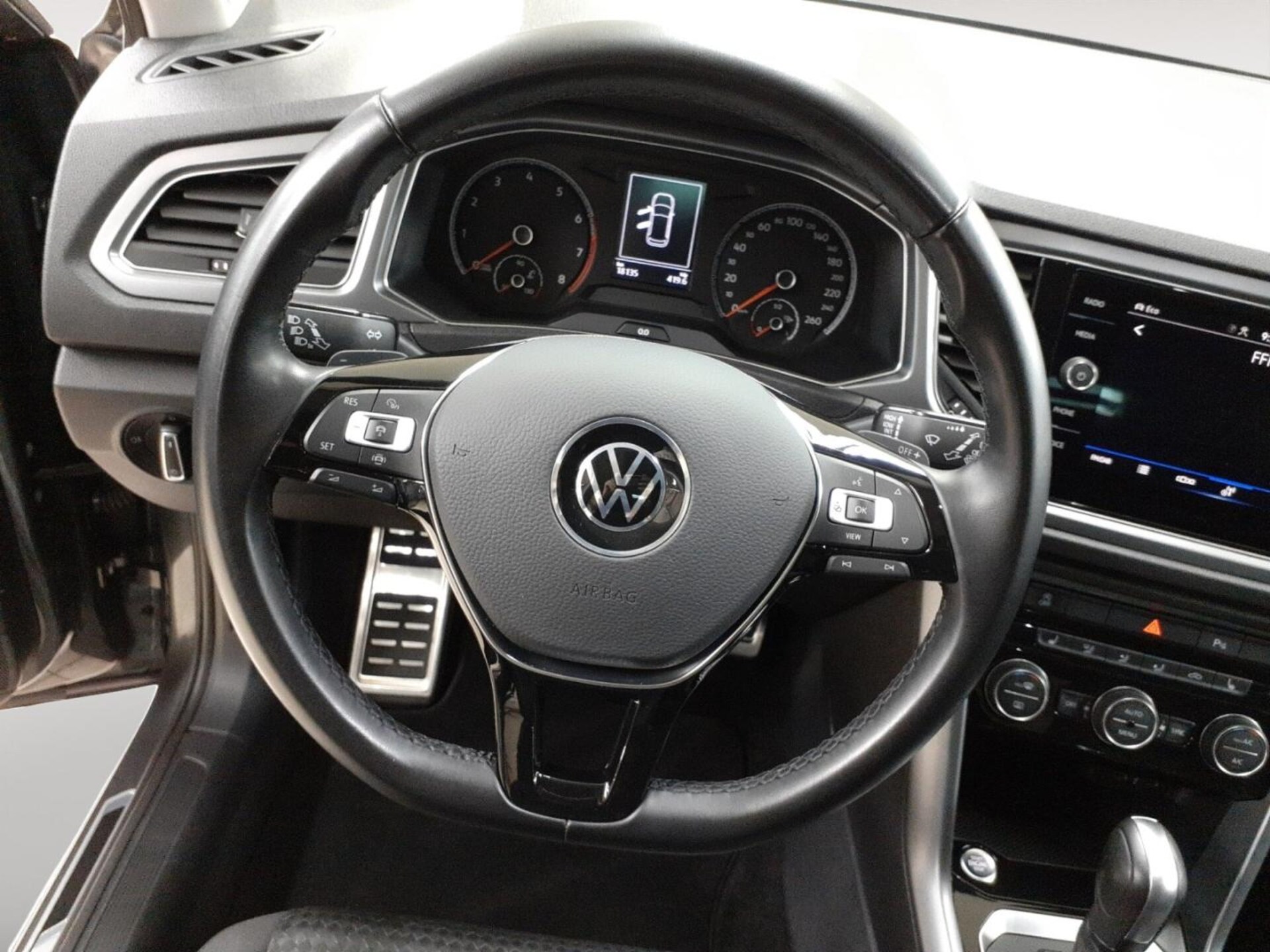 Volkswagen T-Roc Active