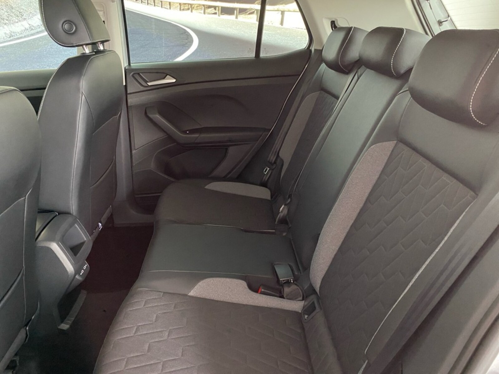 Volkswagen T-Cross – Bild 6