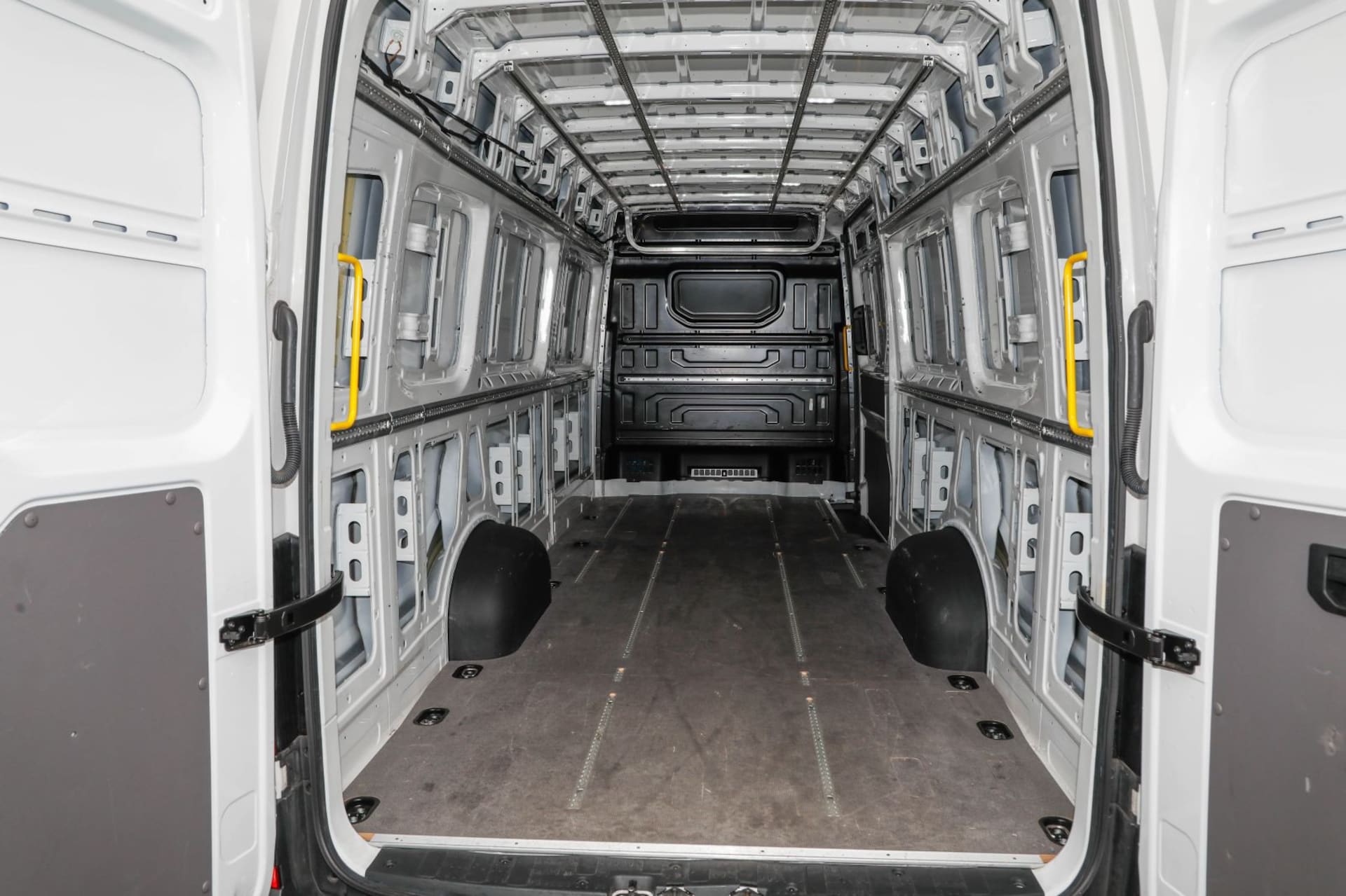 Volkswagen Crafter Kasten langer Radstand