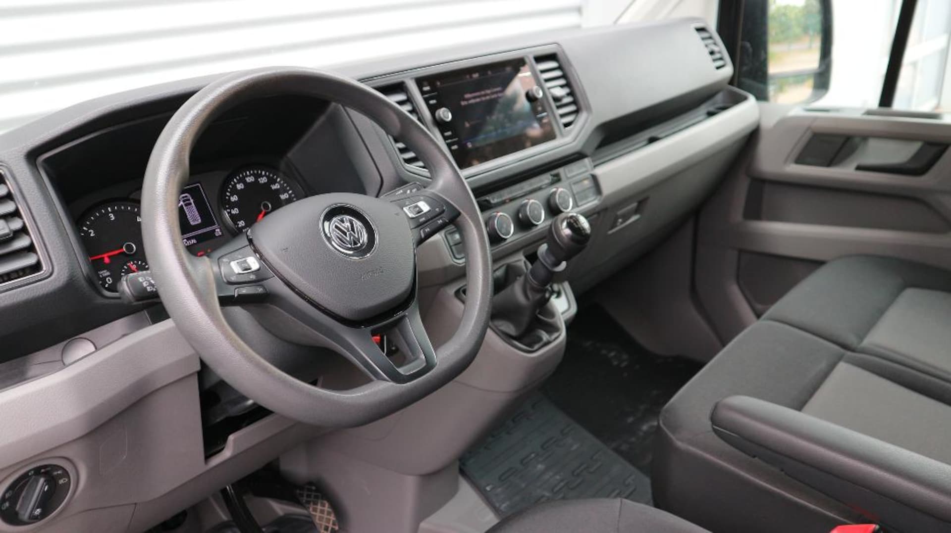 Volkswagen Crafter Kasten mittlerer Radstand
