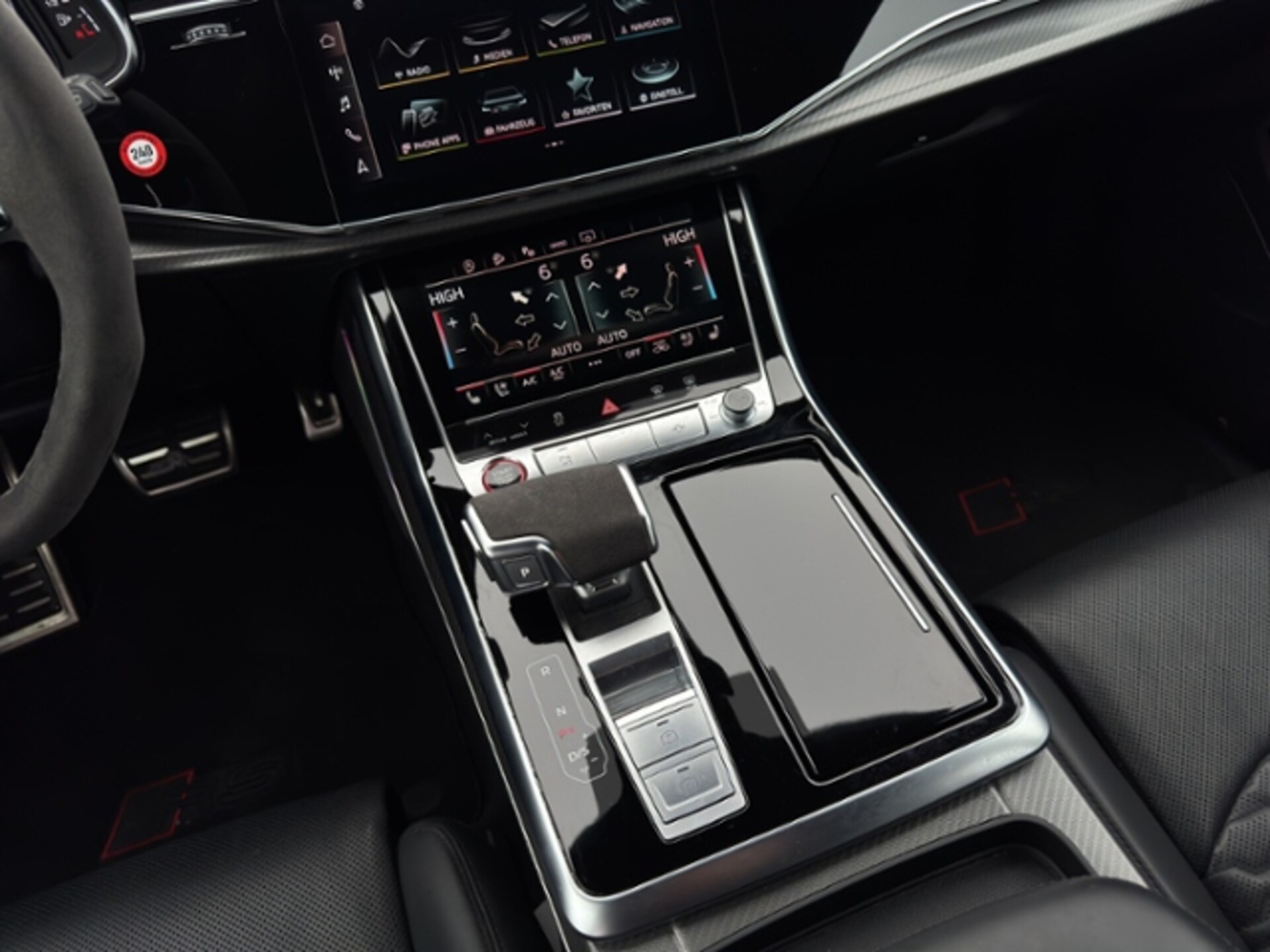 Audi RS Q8 SUV