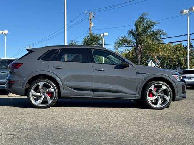 2024 Audi SQ8 e-tron