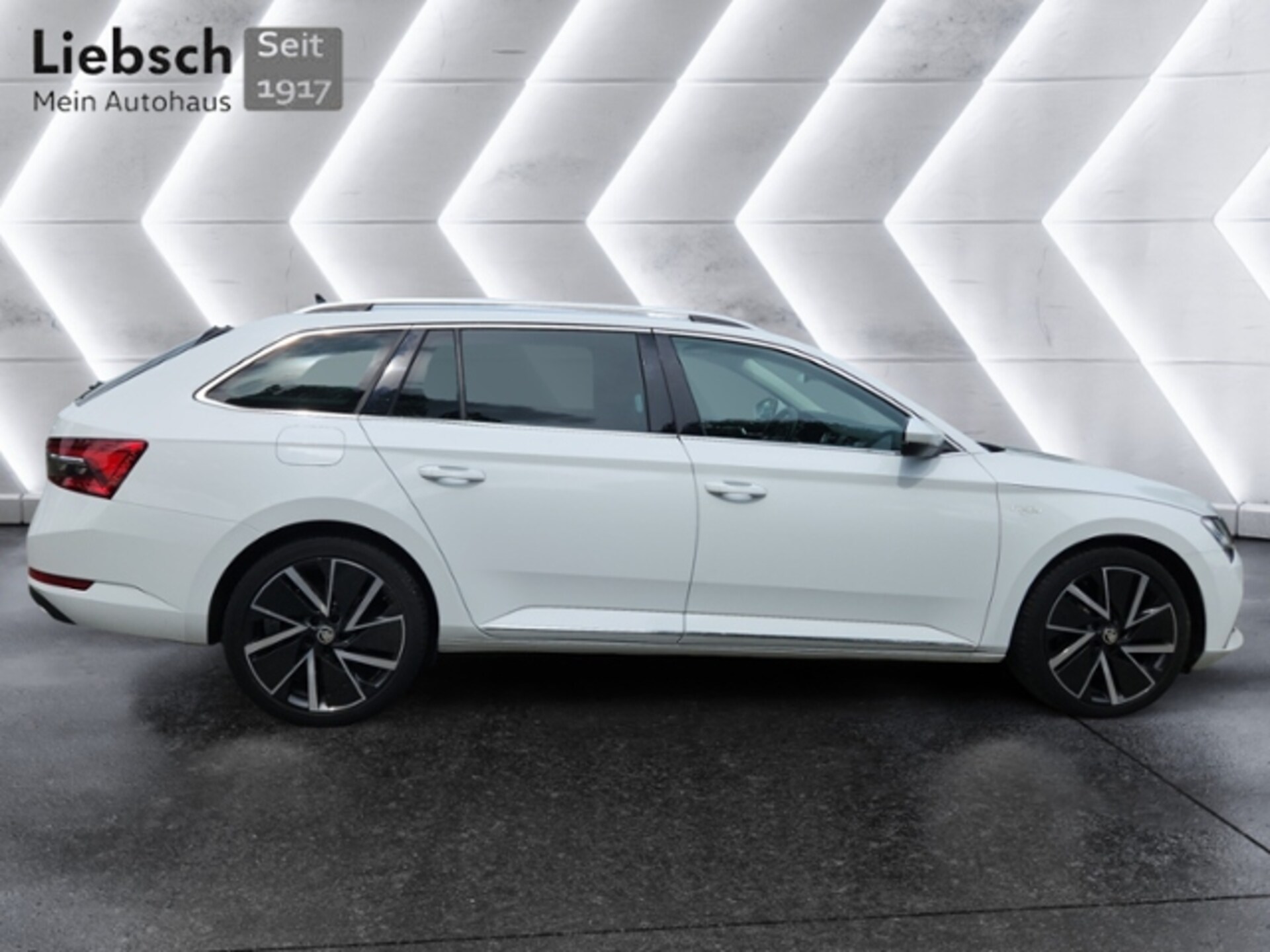 Skoda Superb Combi Laurin & Klement