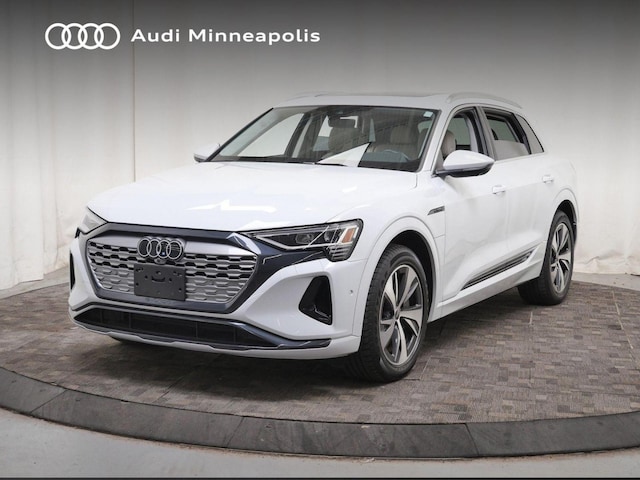 2024 Audi Q8 e-tron