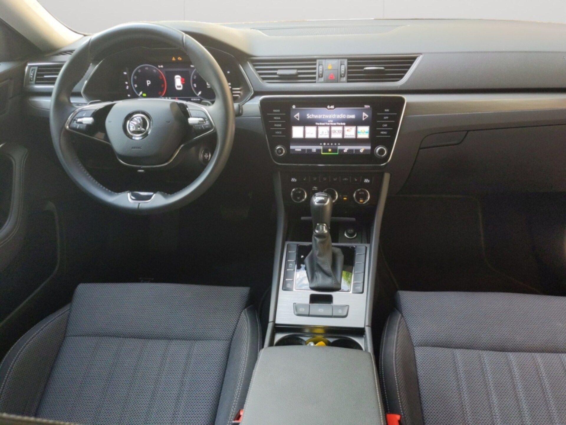 Skoda Superb Combi Style