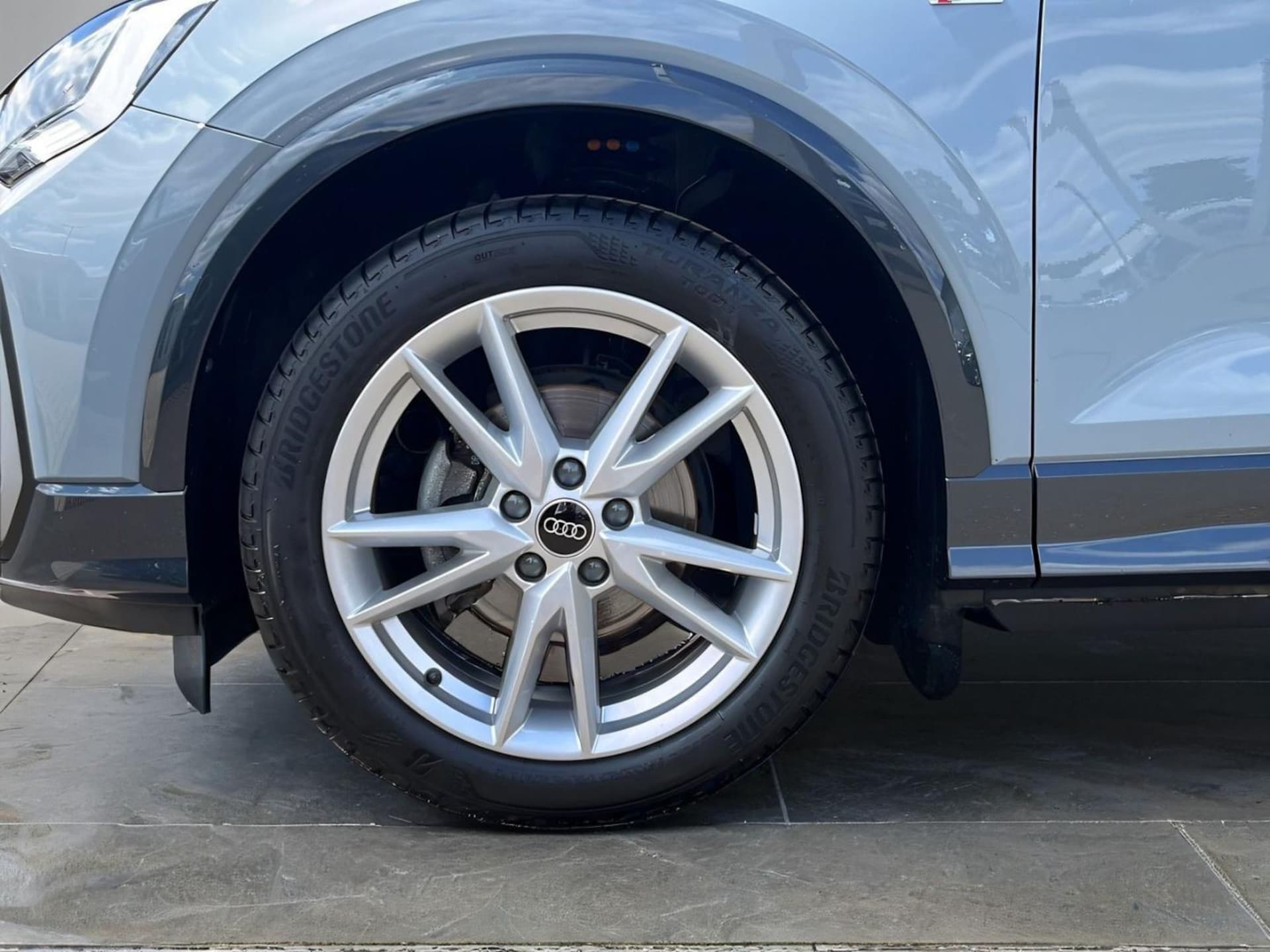 Audi Q2 S line