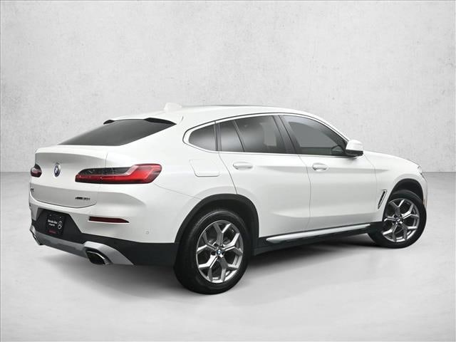 2023 BMW X4