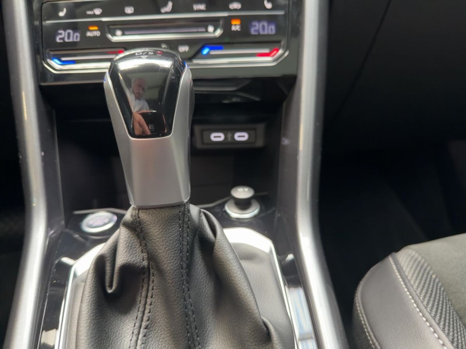 Volkswagen T-Roc – Bild 16