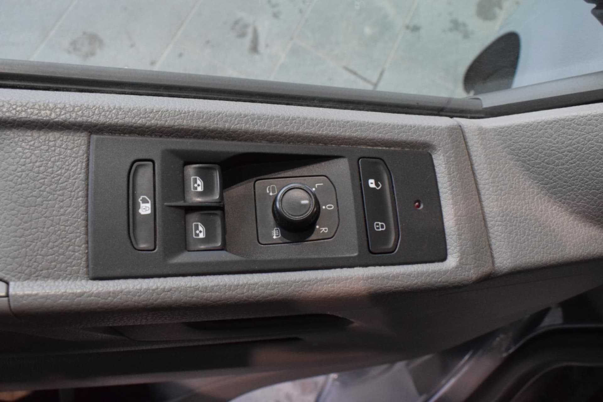 Volkswagen T6.1 Transporter Kasten kurzer Radstand