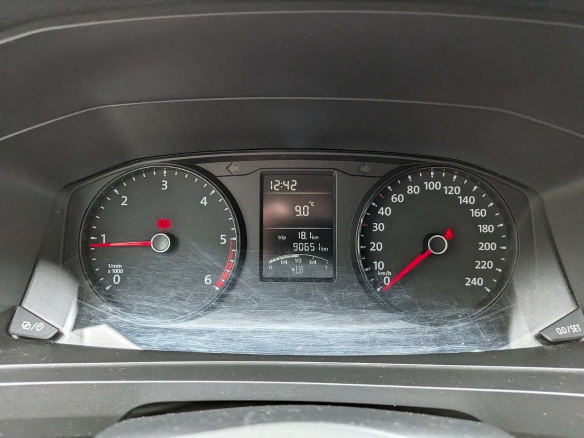 Volkswagen T6 Transporter Kasten langer Radstand