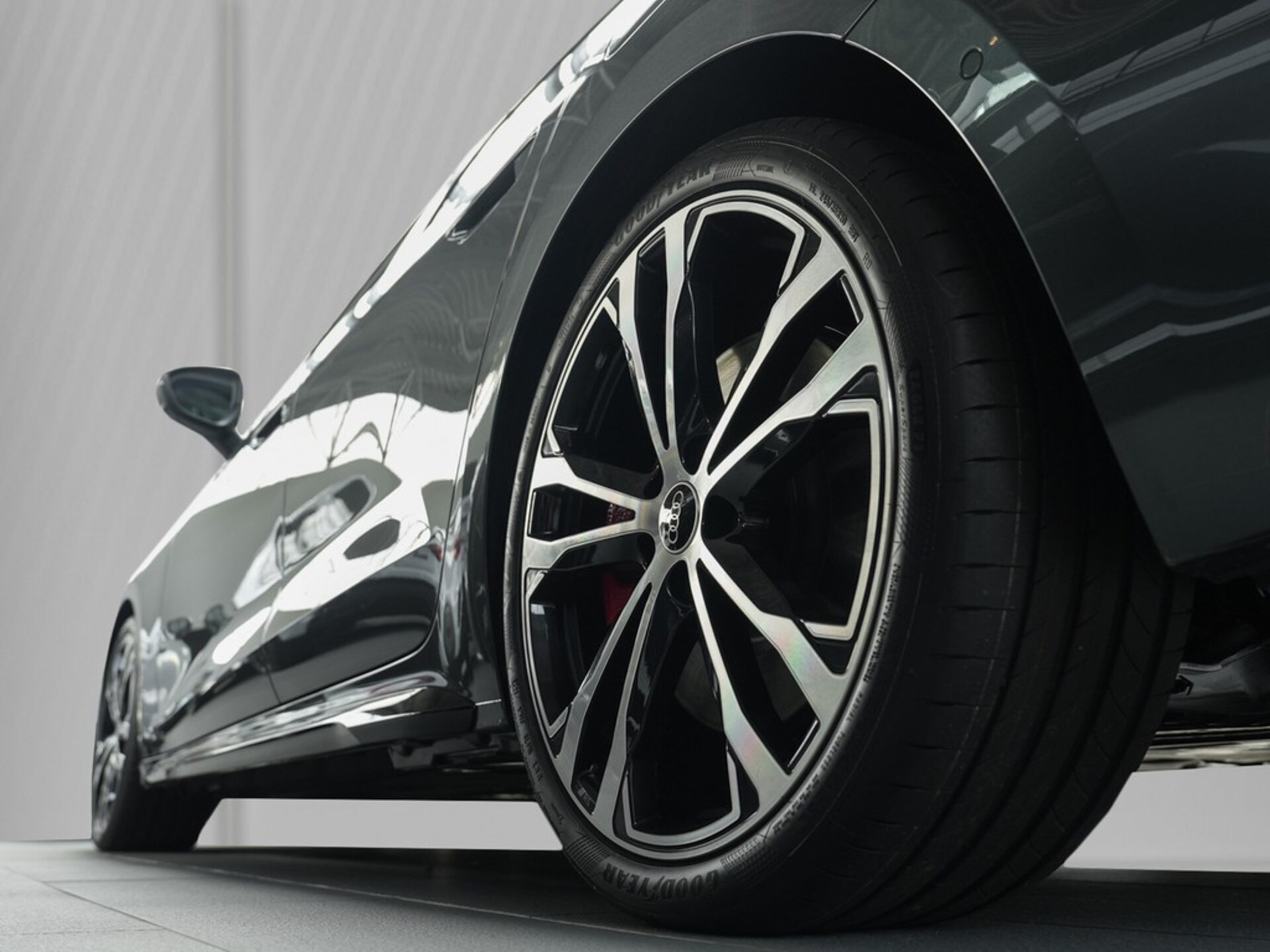 Audi A5 Avant e-hybrid