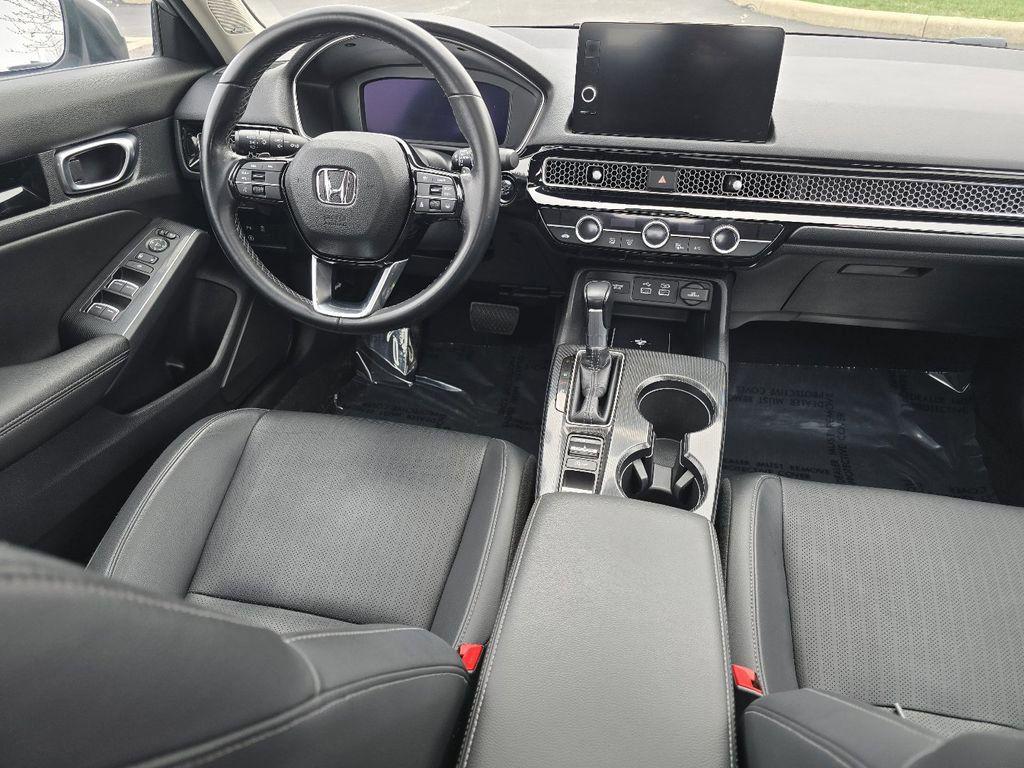 2022 Honda Civic Touring - Photo 33