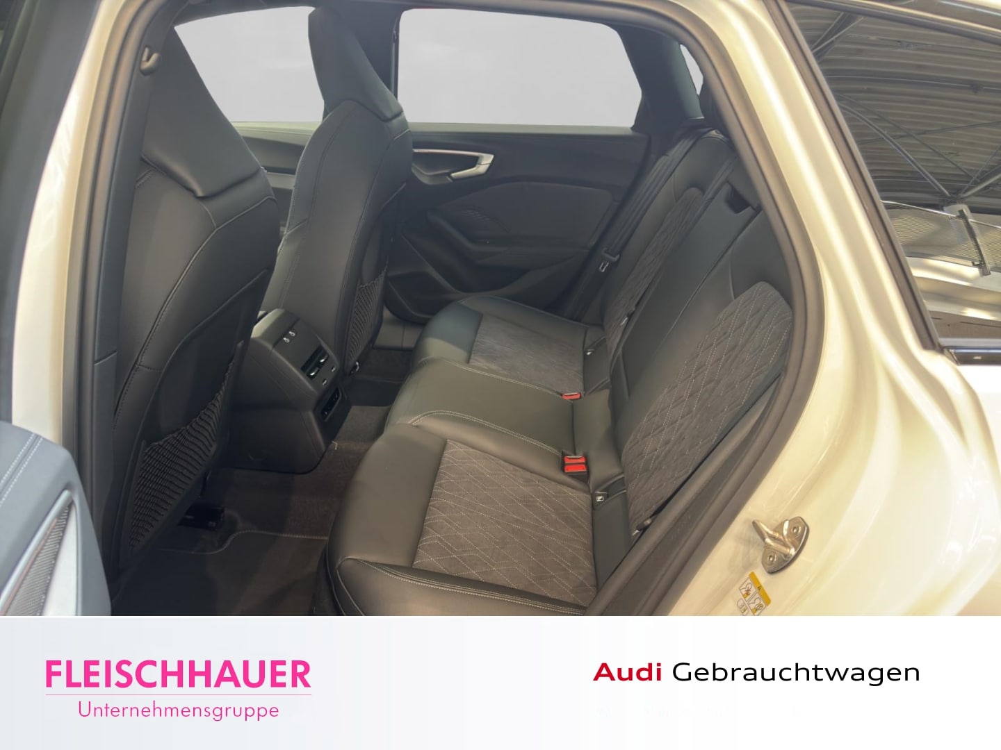 Bild über Audi A5 Avant e-hybrid e-hybrid quattro 270 kW S tronic - für weitere Informationen kontaktieren Sie den Audi Partner