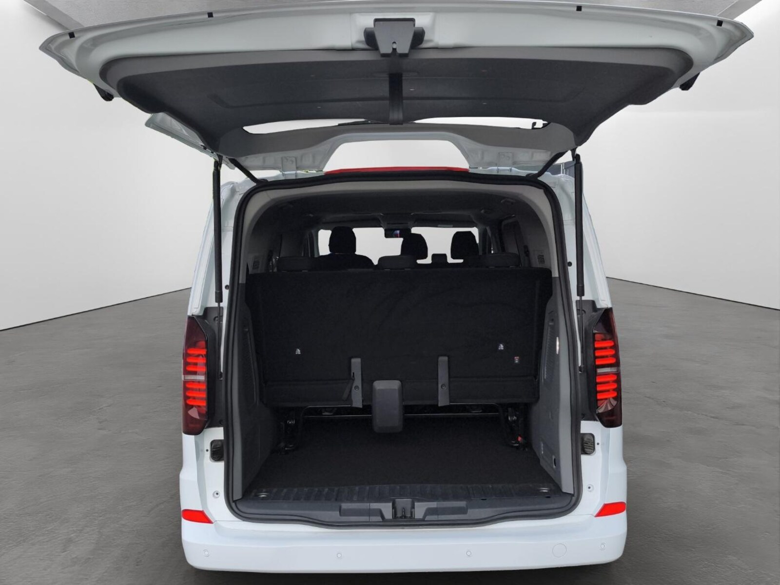 Volkswagen Caravelle – Bild 8