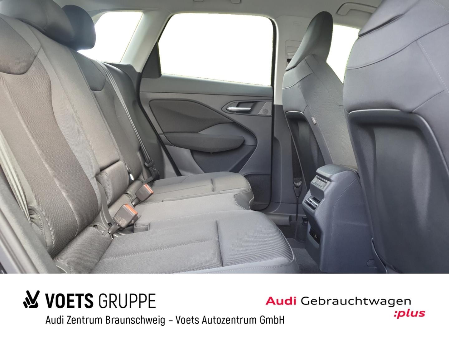 Bild über Audi Q3 SUV TFSI 110 kW S tronic - für weitere Informationen kontaktieren Sie den Audi Partner