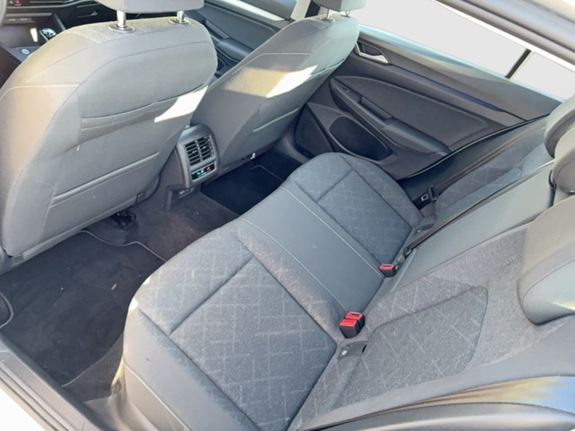Volkswagen Golf Variant Life