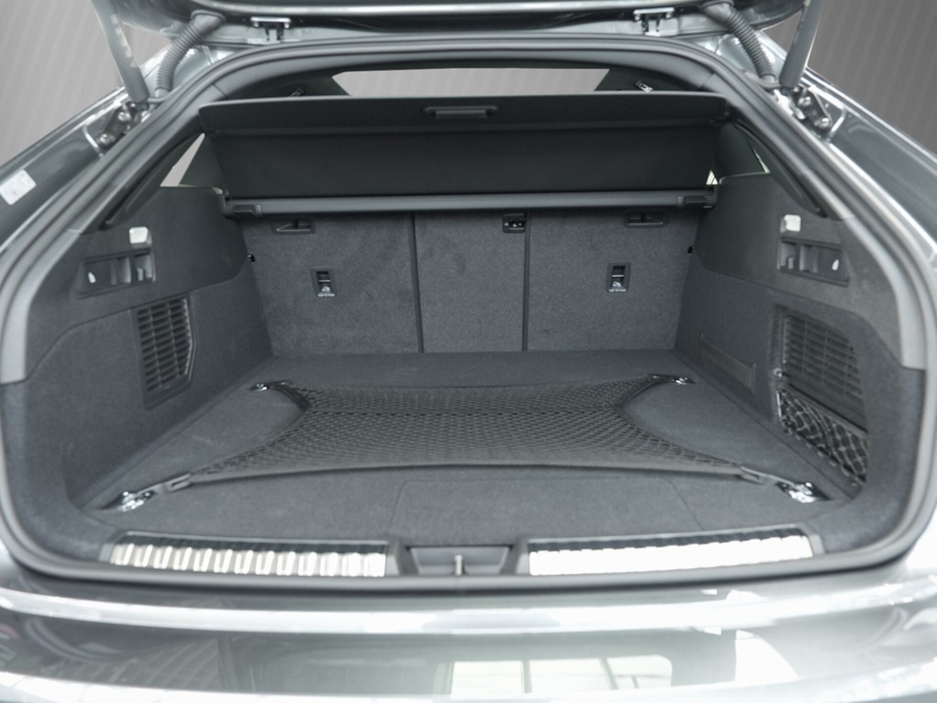 Audi A5 Avant e-hybrid