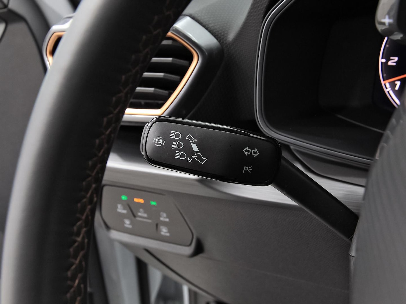 CUPRA Leon León 2.0 TSI VZ DSG 221 kW (300 CV) — photo 16