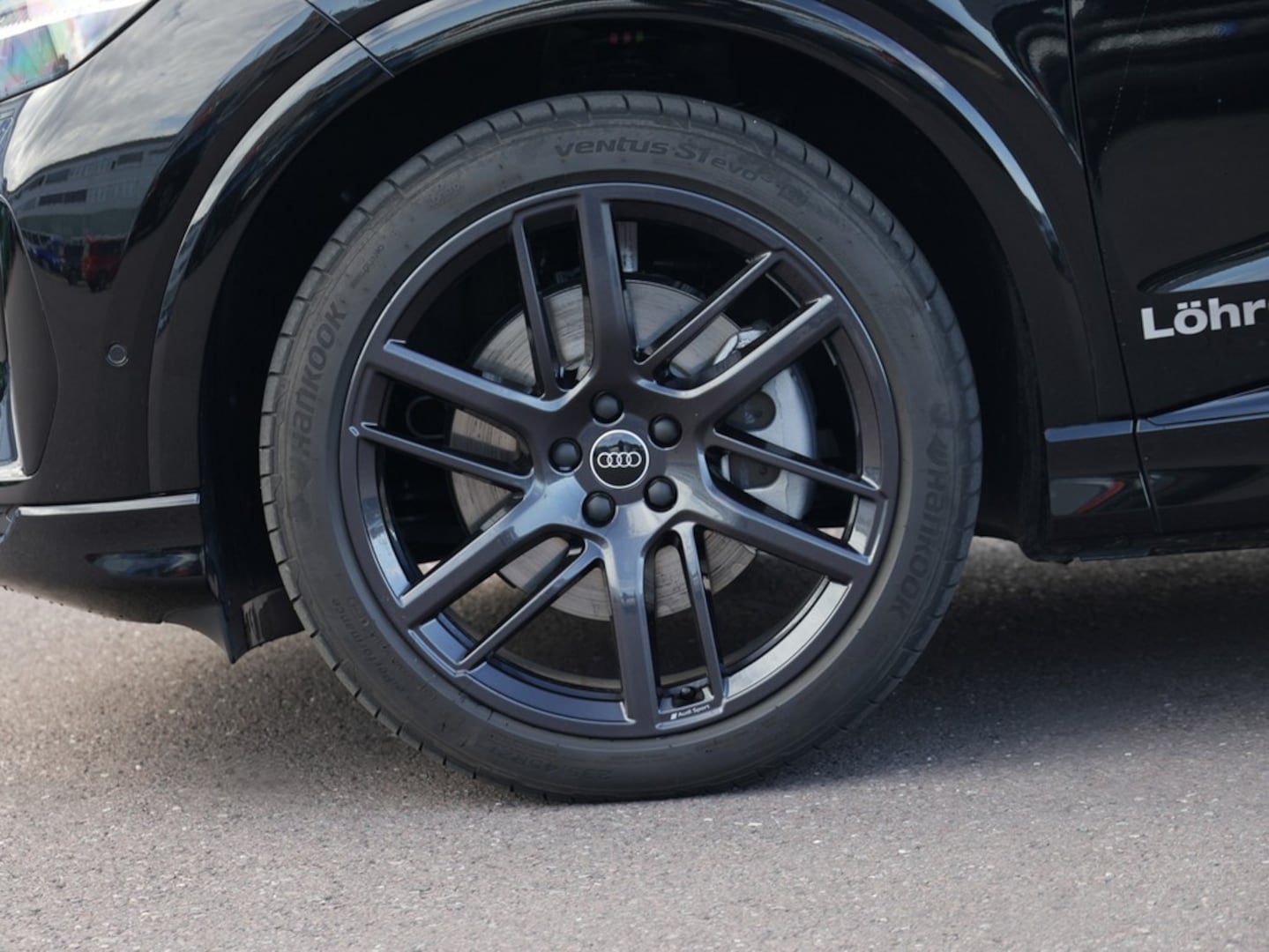 Bild über Audi Q4 SUV e-tron e-tron quattro performance 250 kW - für weitere Informationen kontaktieren Sie den Audi Partner