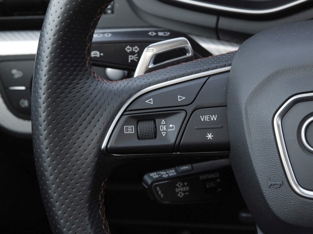 Image about Audi RS 4 Avant TFSI quattro tiptronic