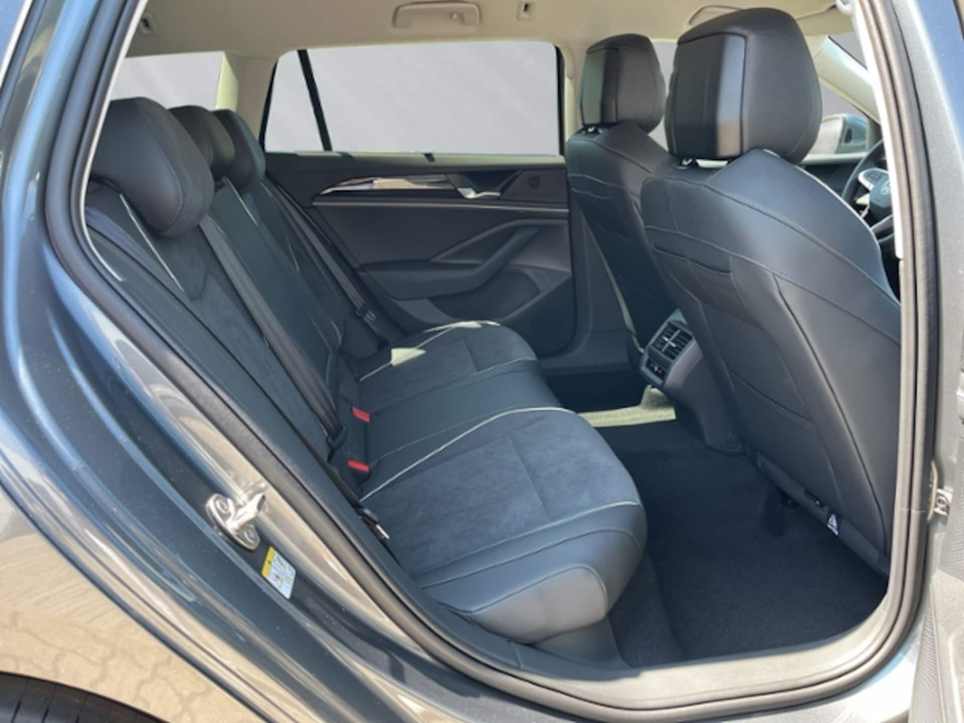 Volkswagen Passat Business