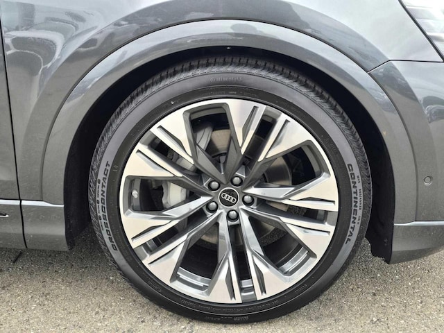 2026 Audi Q8 Prestige - Photo 9