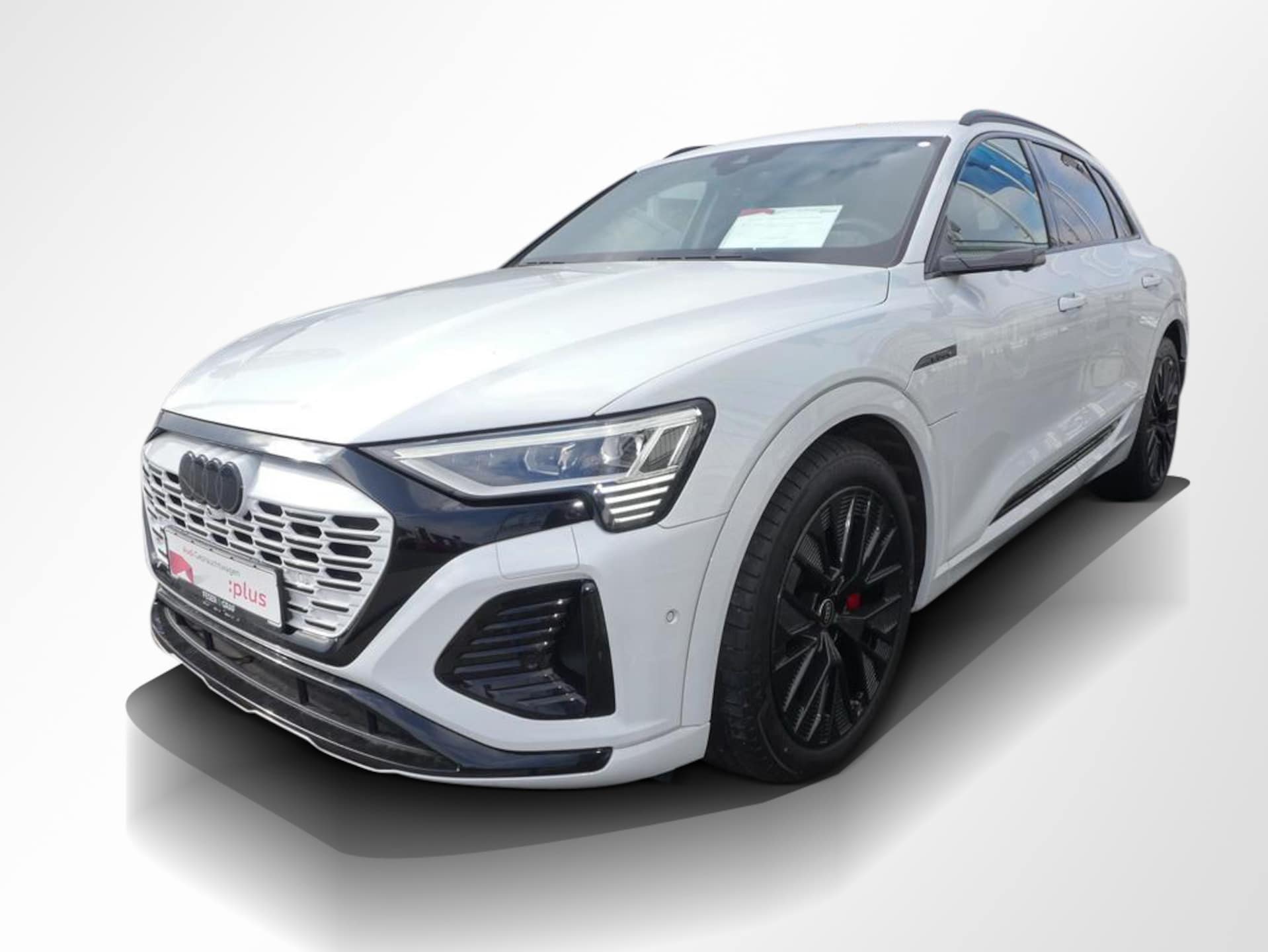 Audi Q8 e-tron S line