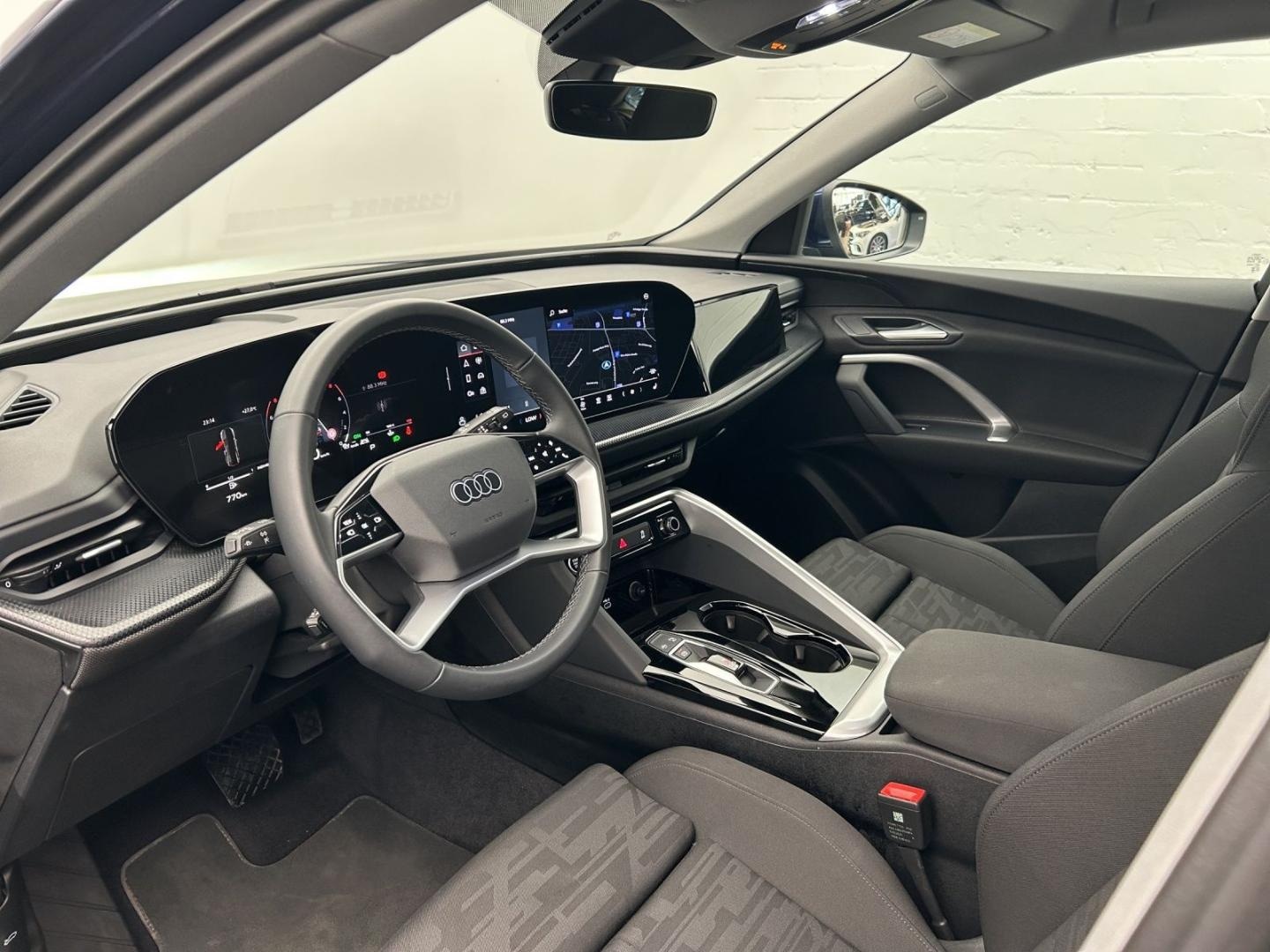 Bild über Audi Q5 Sportback TFSI quattro 150 kW S tronic - für weitere Informationen kontaktieren Sie den Audi Partner