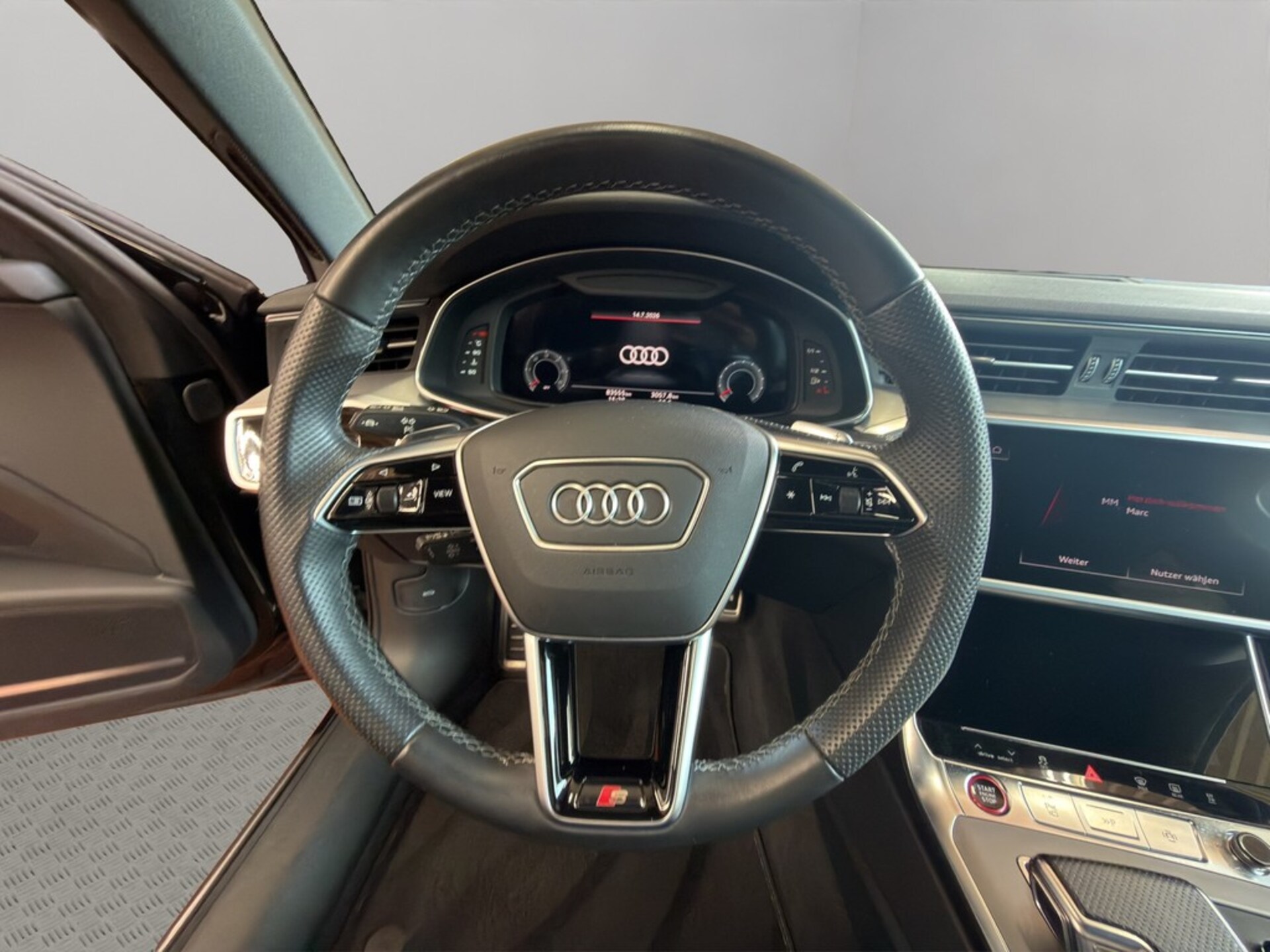 Audi S6 Avant