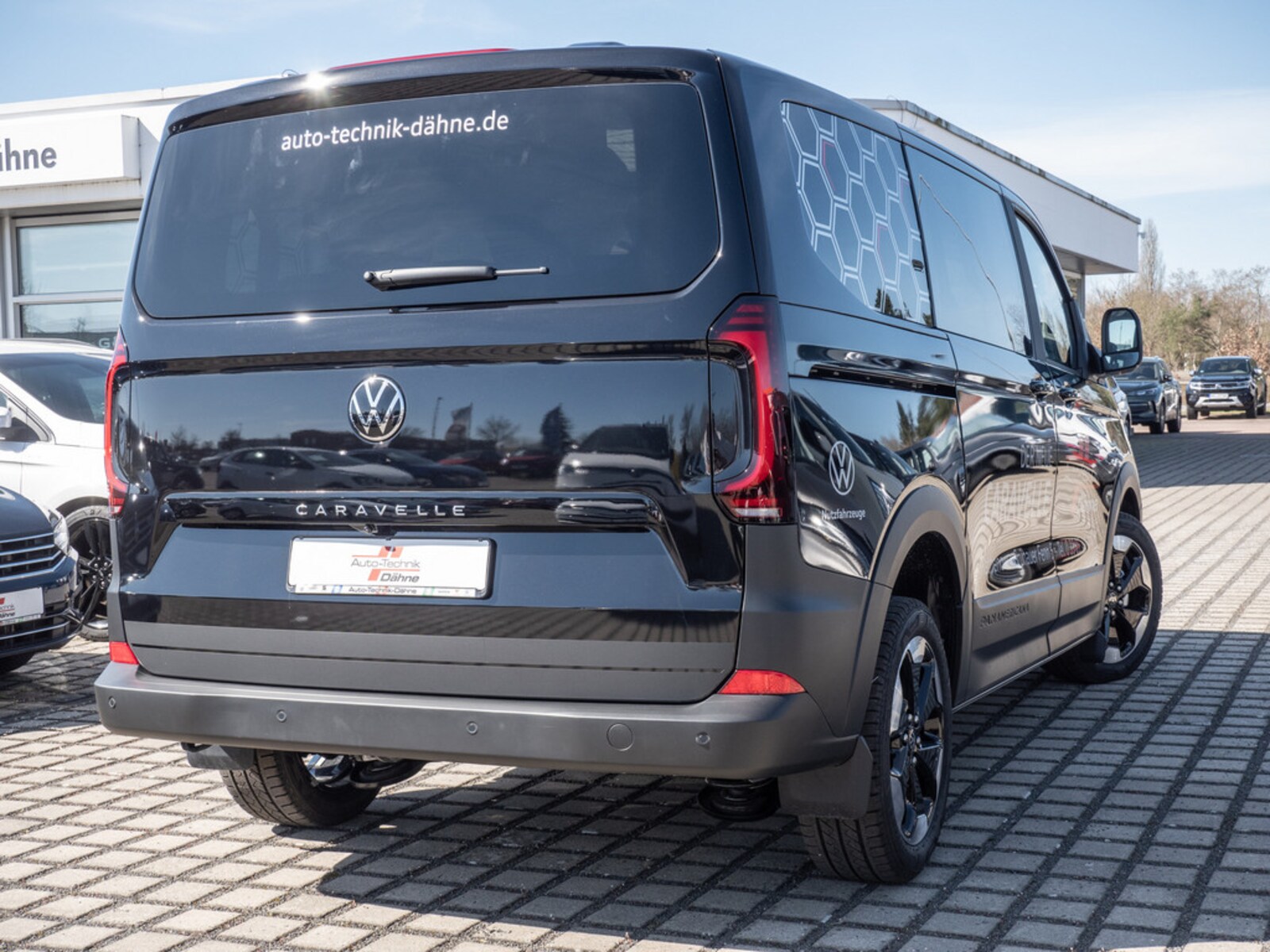 Volkswagen Caravelle – Bild 3