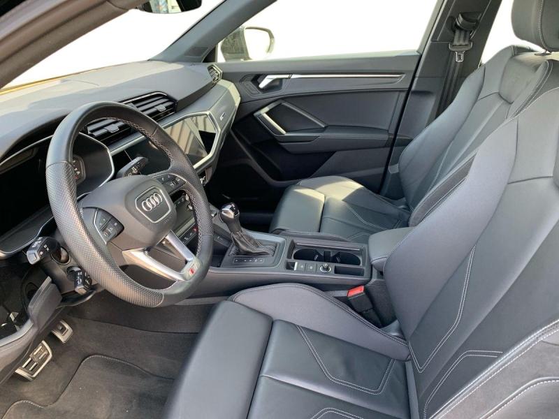 Image about Audi Q3 Sportback TFSI e S line 45 TFSI e 180 kW (245 ch) S tronic