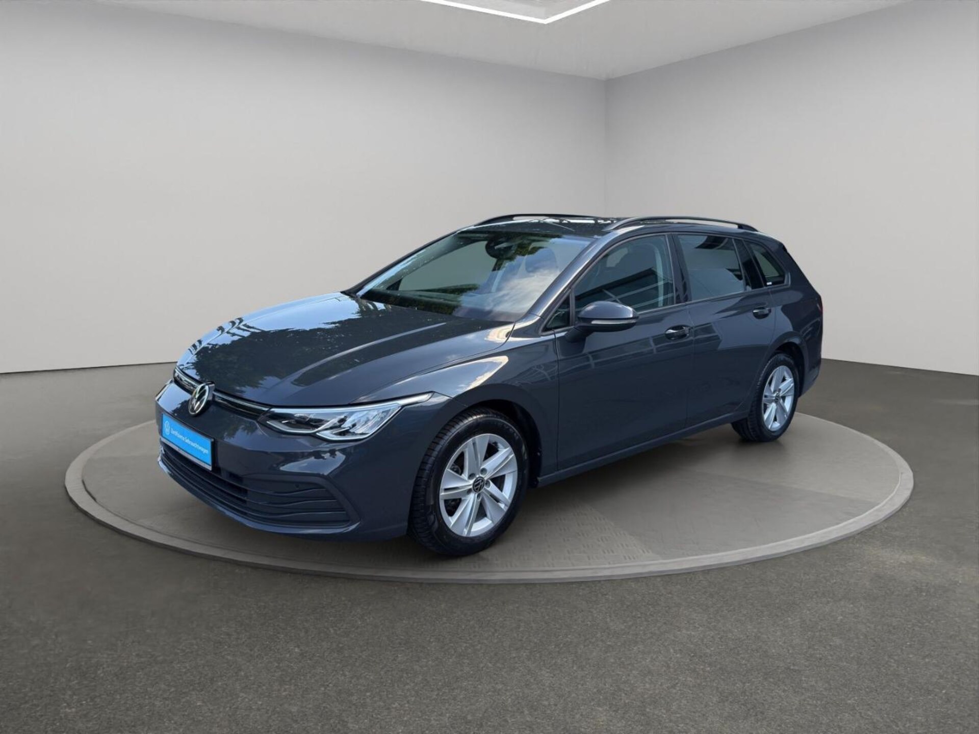 Volkswagen Golf Variant Life