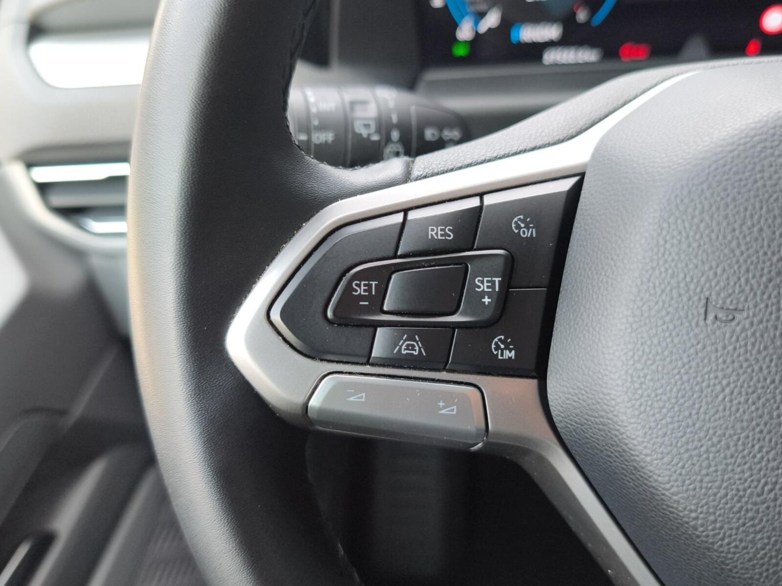 Volkswagen Caravelle – Bild 19