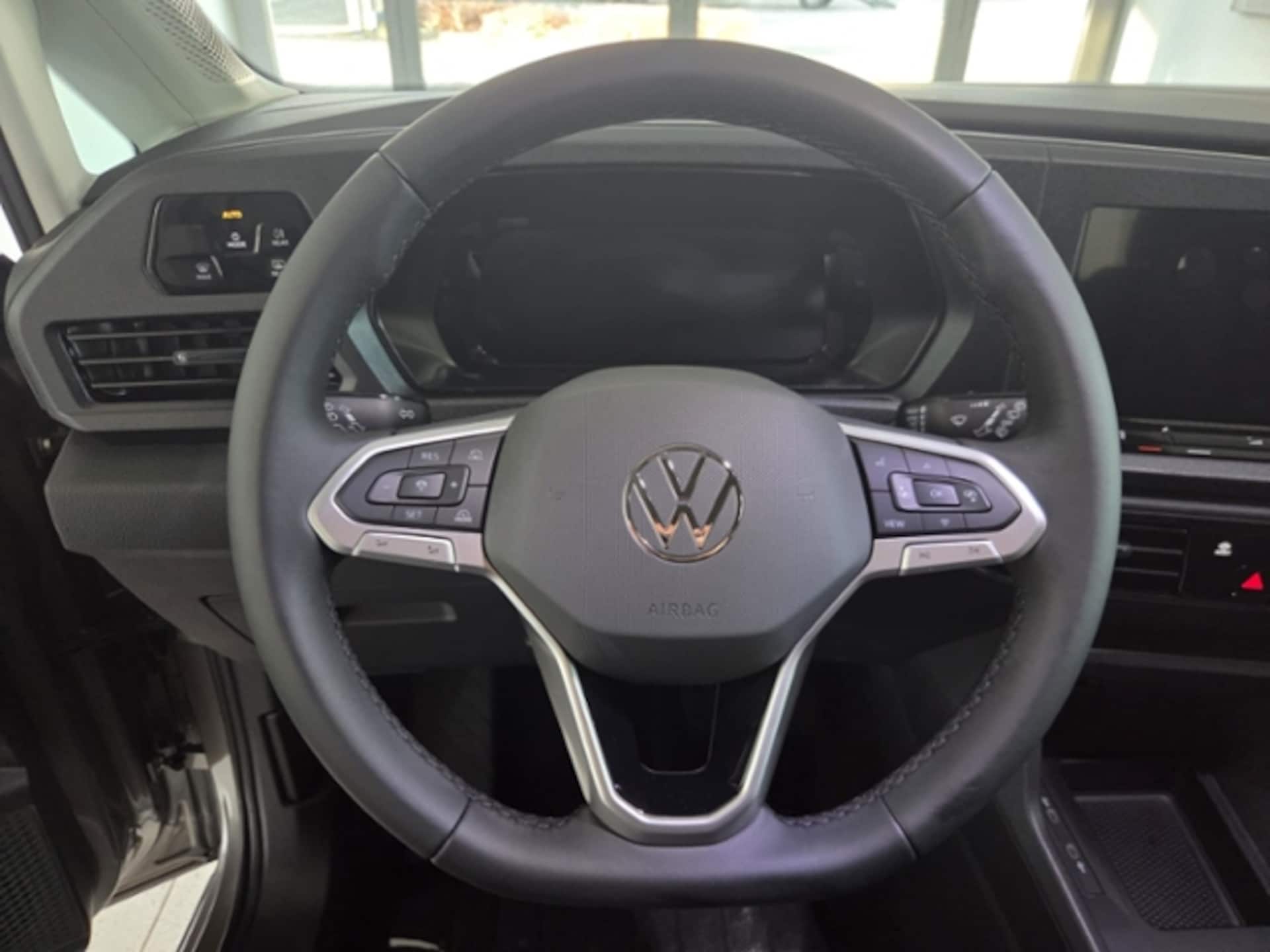 Volkswagen Caddy Basis-Modell