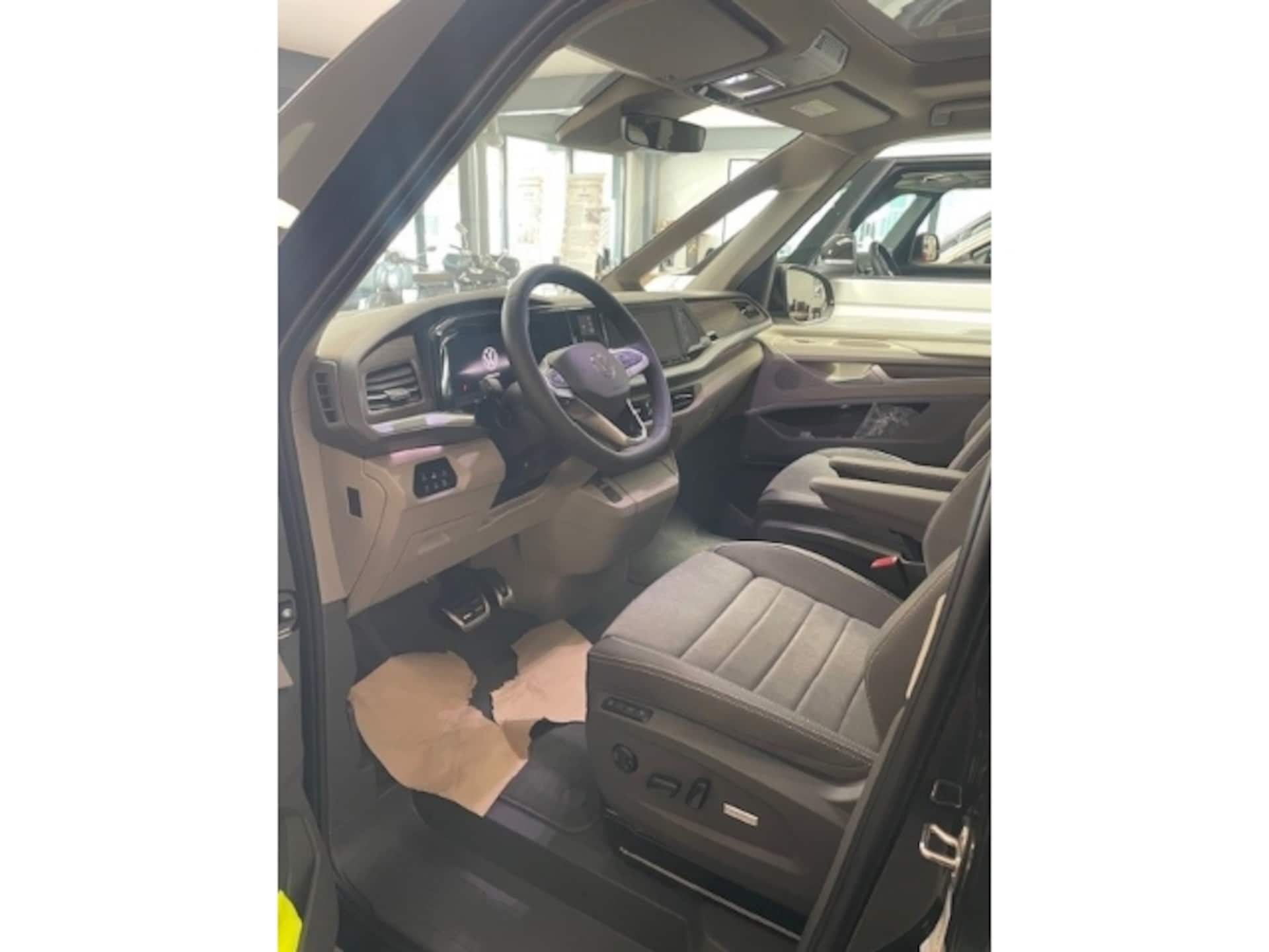 Volkswagen Multivan Langversion Style