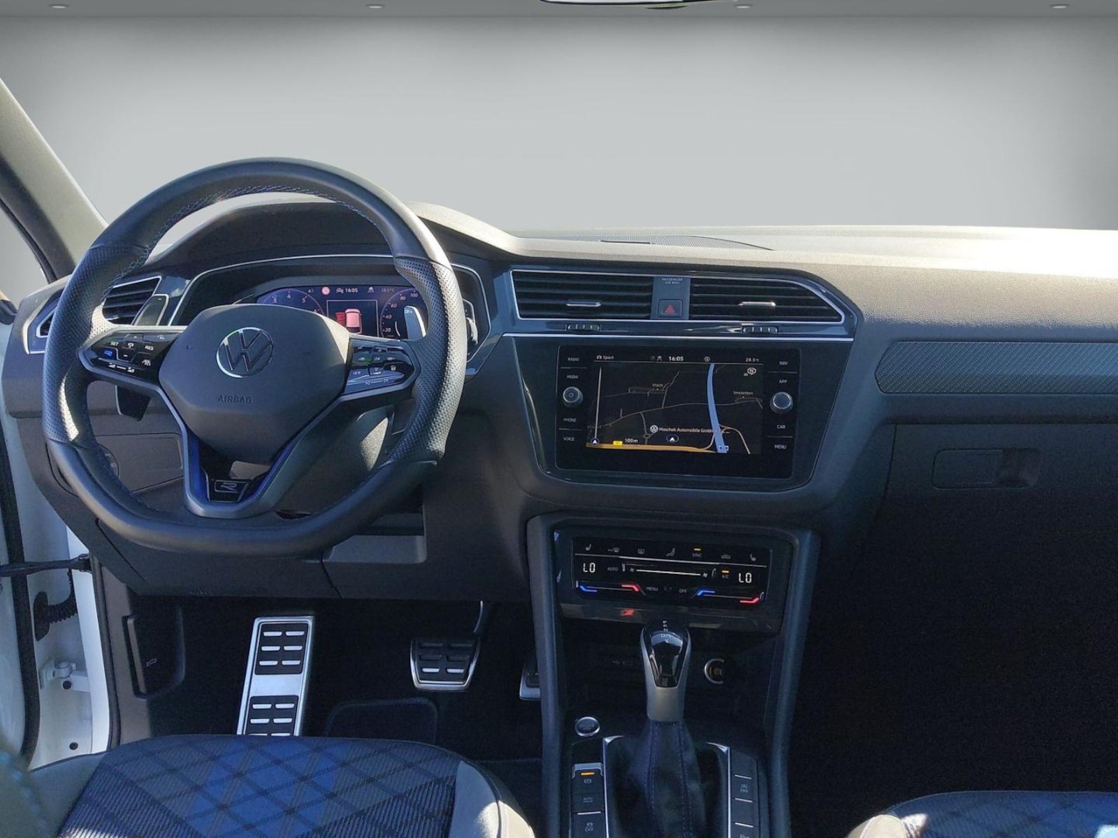 Volkswagen Tiguan – Bild 10