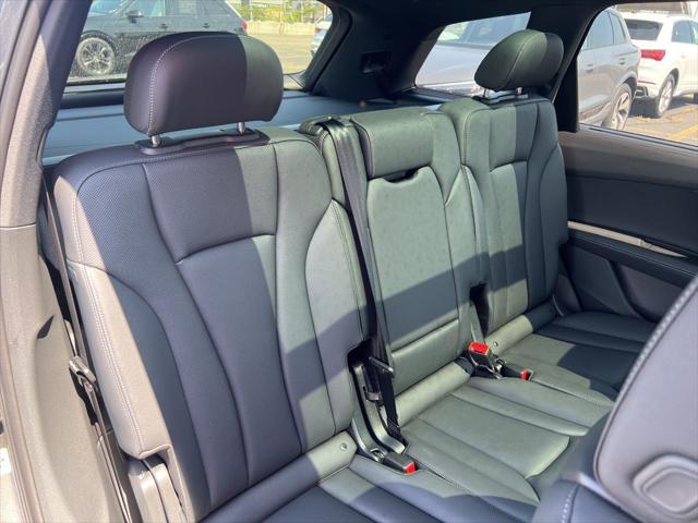 2025 Audi Q7 Premium Plus - Photo 13