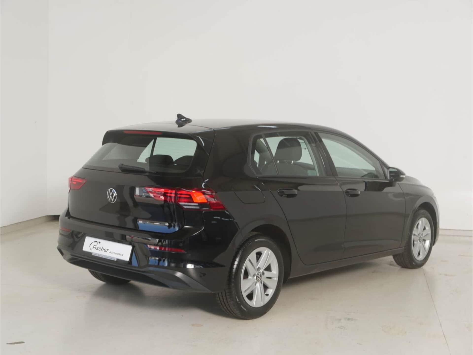 Volkswagen Golf Life