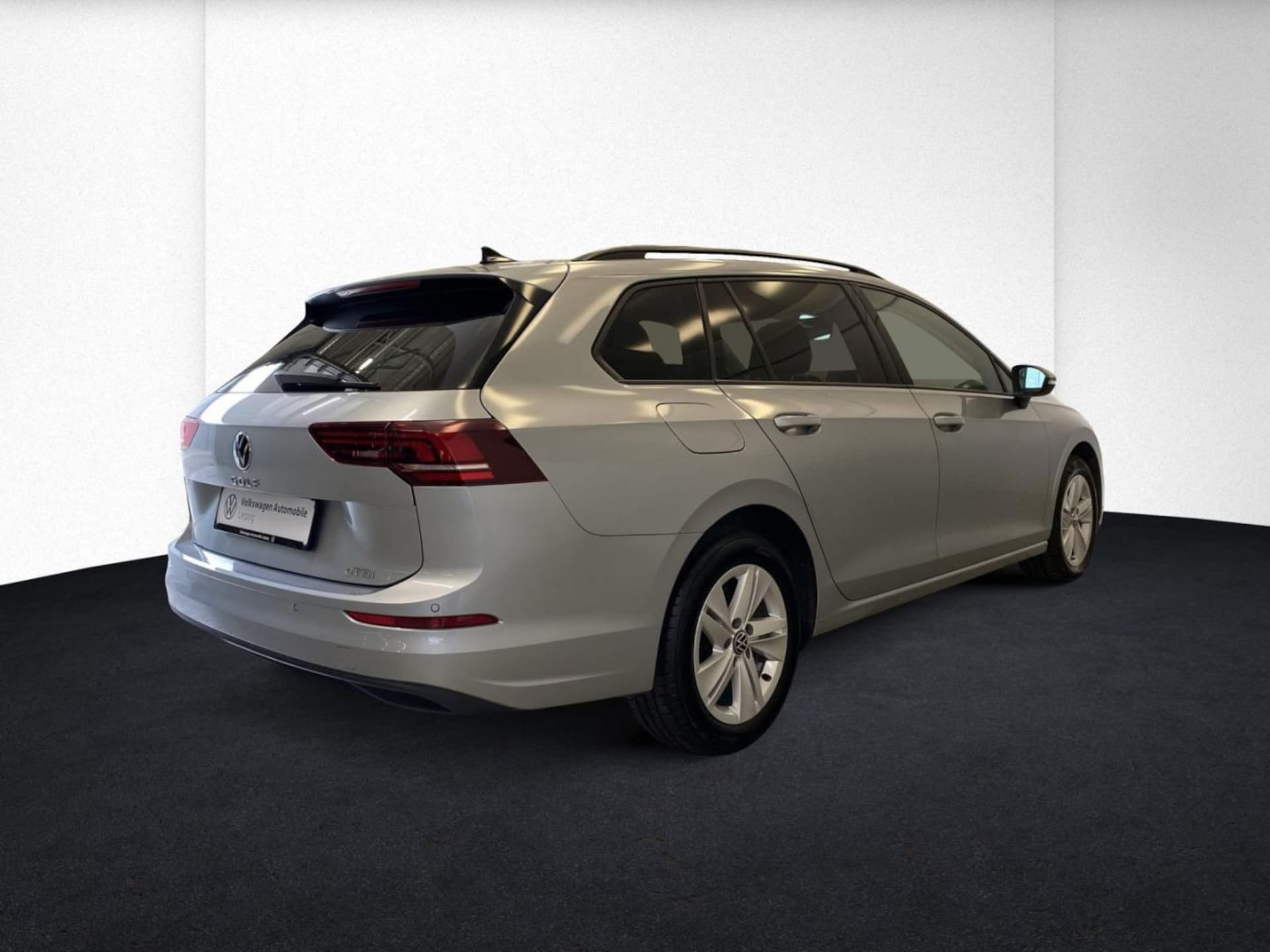 Volkswagen Golf Variant Life