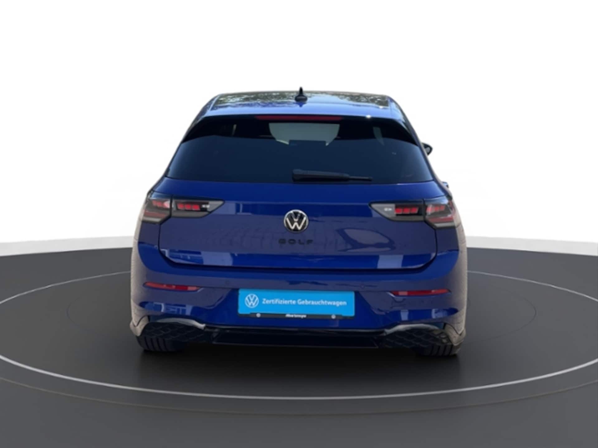 Volkswagen Golf R-Line