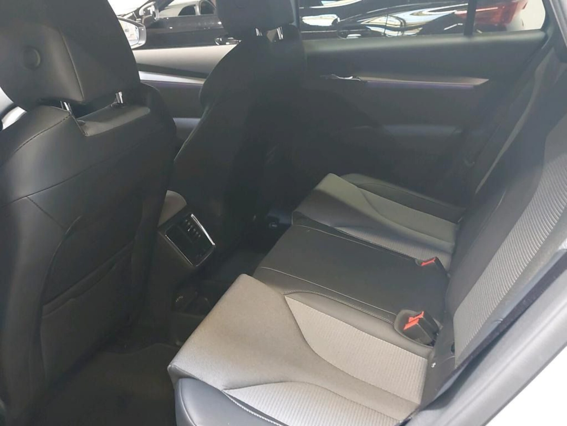 Skoda Enyaq 85x