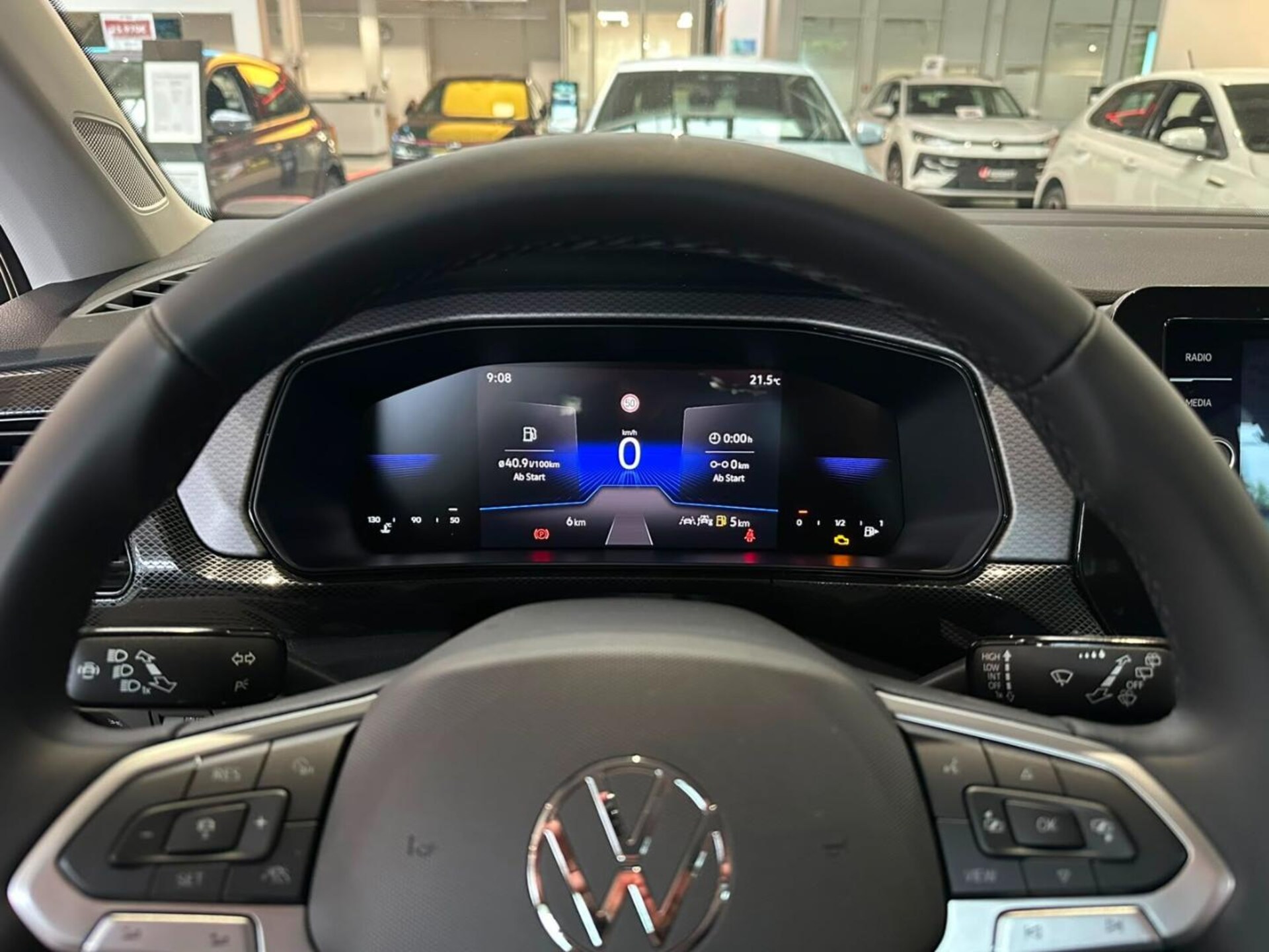 Volkswagen T-Cross Life