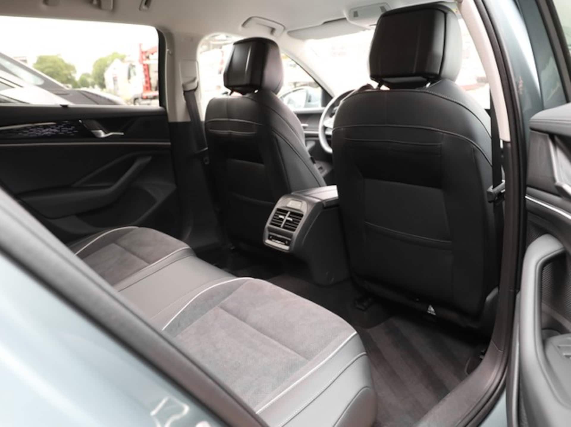 Volkswagen Passat Business