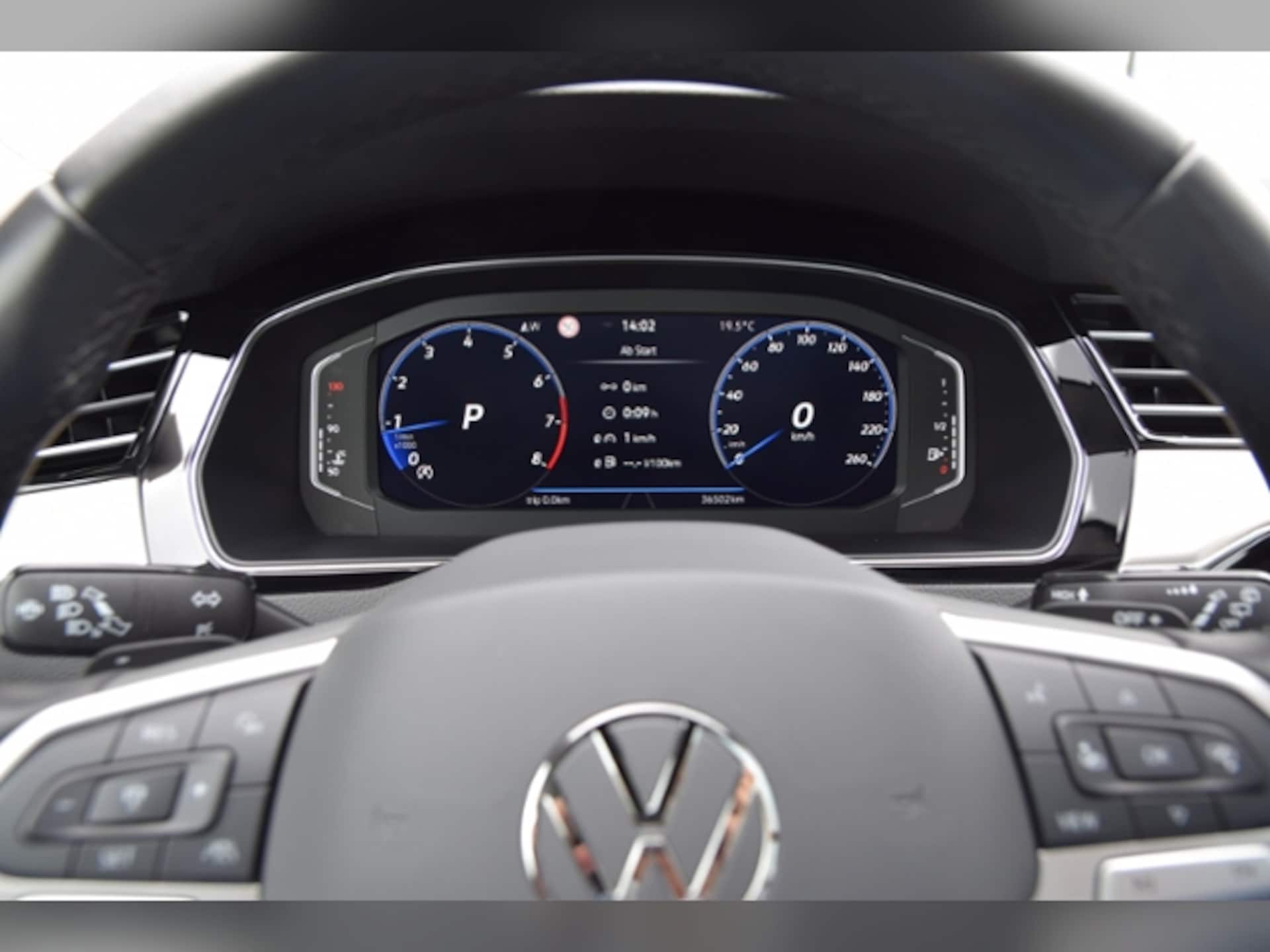 Volkswagen Passat Variant Elegance