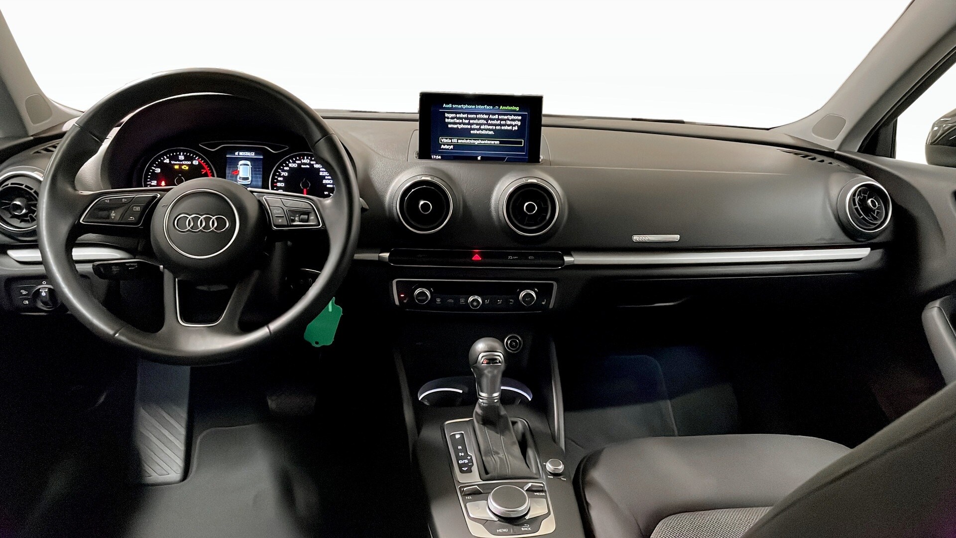 Bild som visar&nbsp;Audi A3 Sportback&nbsp;A3 Sportback 35 TFSI Proline 150 hk S tronic - för mer information kontakta din Audi Partner