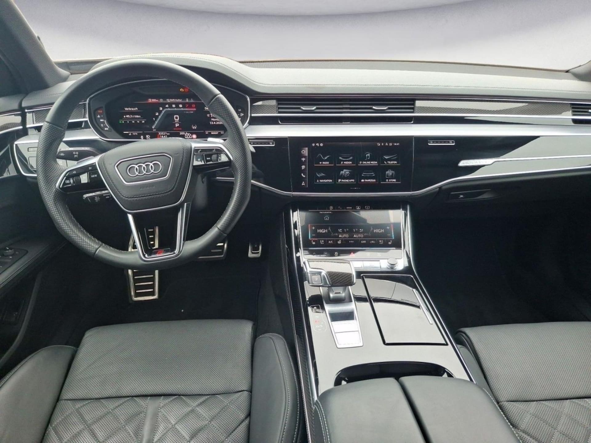 Audi S8