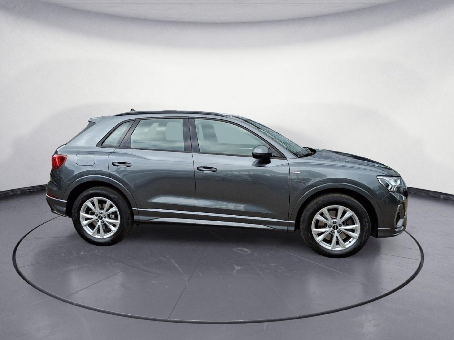 Audi Q3 SUV S line