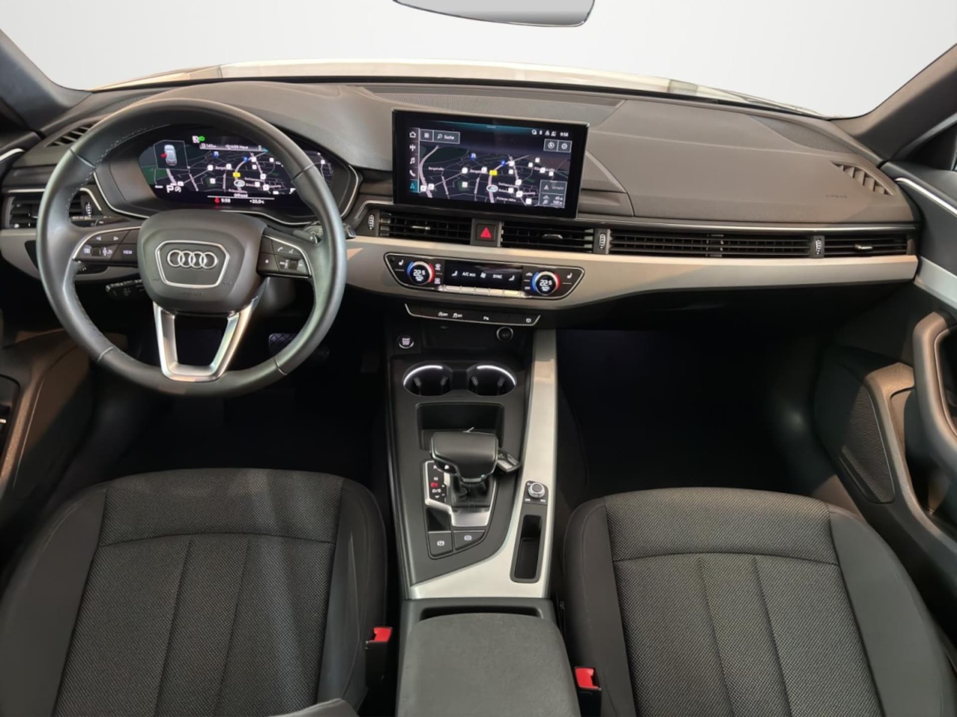 Audi A4 Avant S line