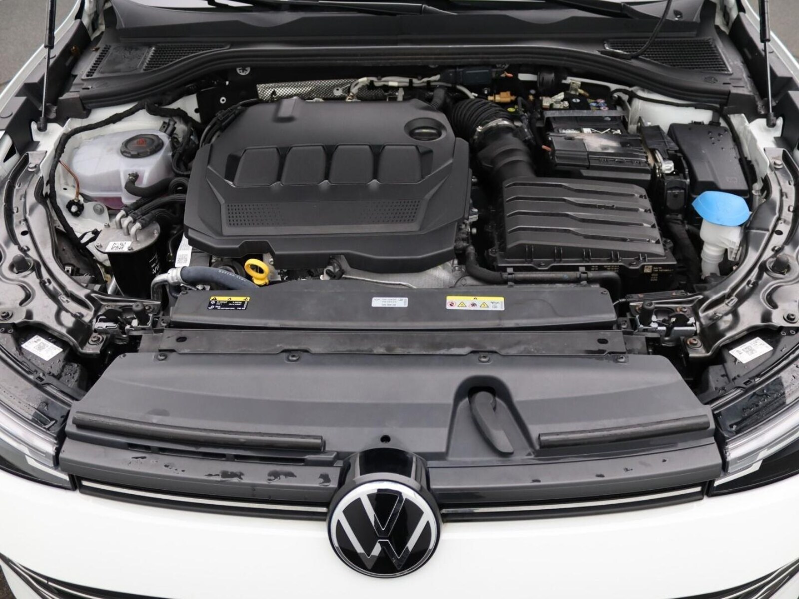 Volkswagen Passat – Bild 17