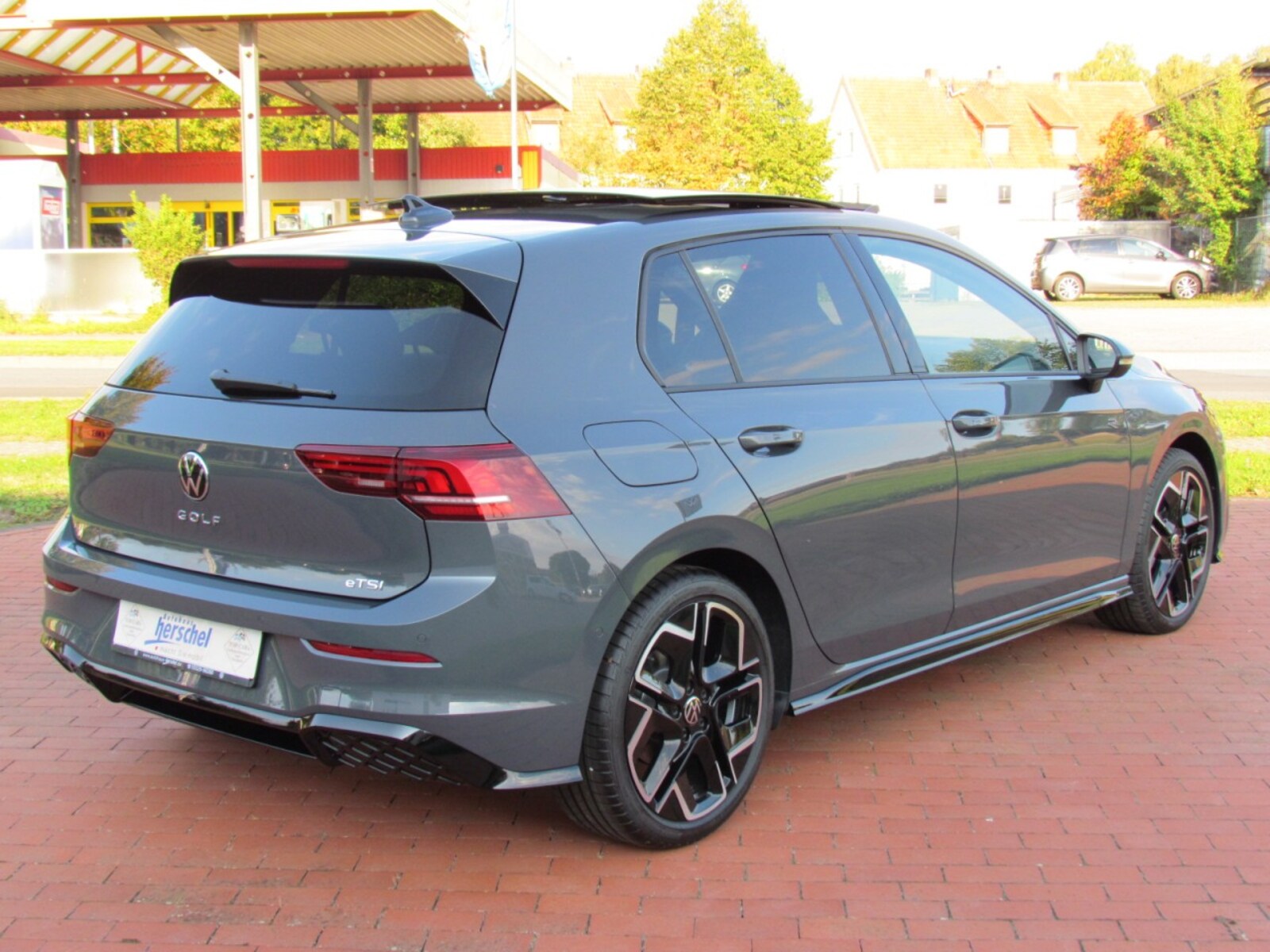 Volkswagen Golf – Bild 4